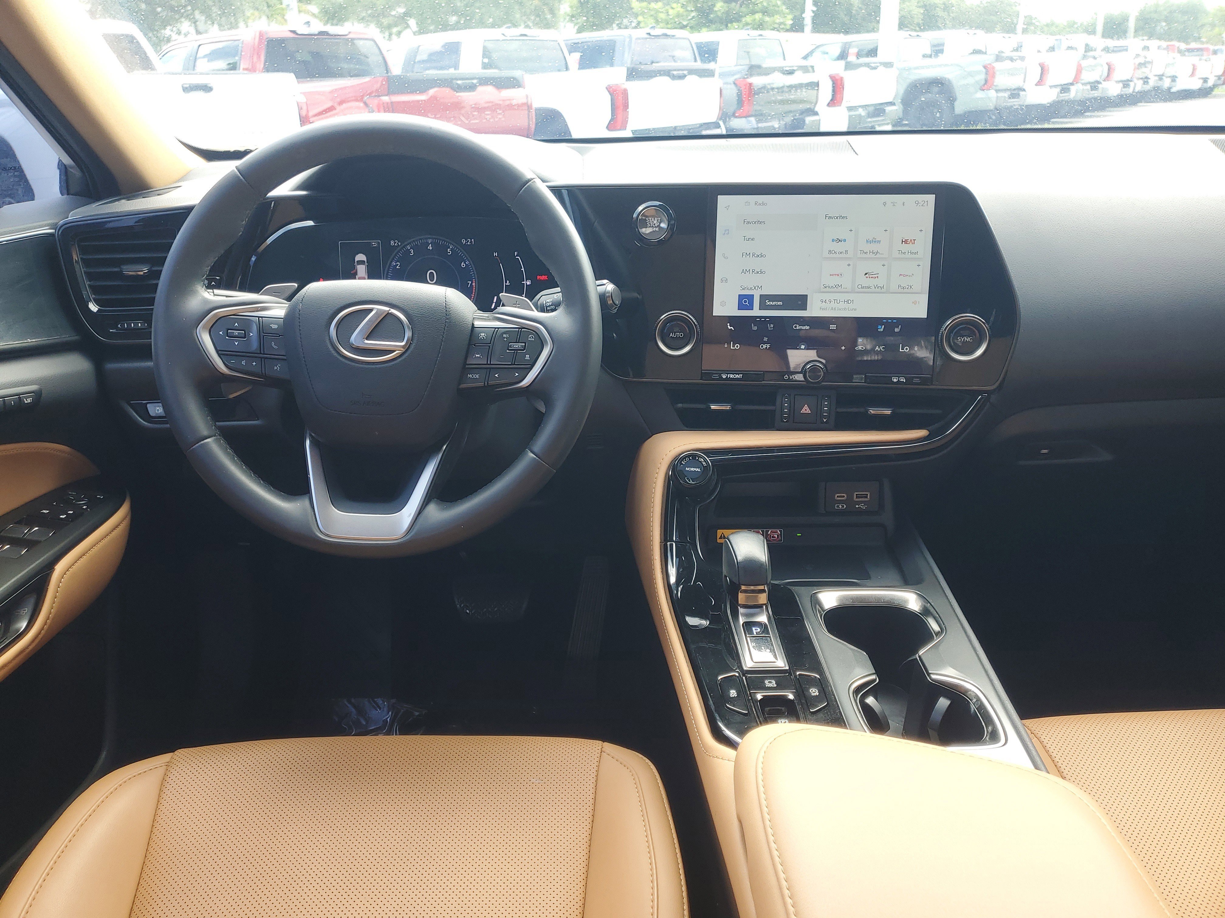 Used 2023 Lexus NX 250 FWD image 14