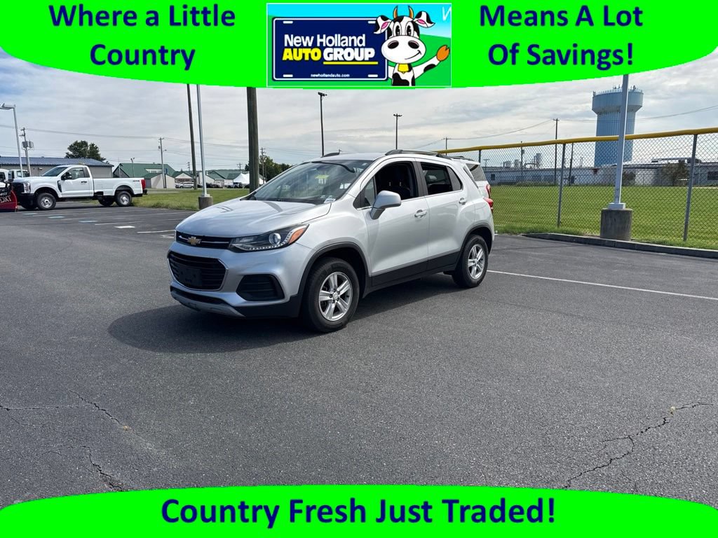 Used 2018 Chevrolet Trax LT AWD/4WD image 1