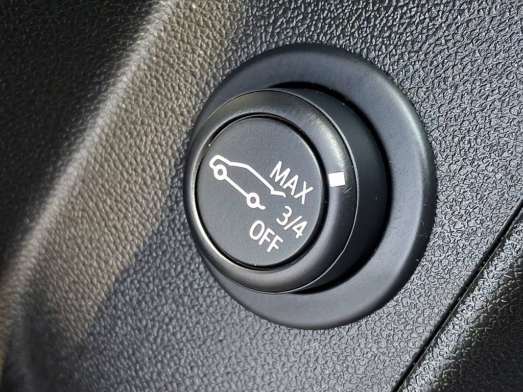 Certified 2024 Chevrolet Equinox LT FWD image 23
