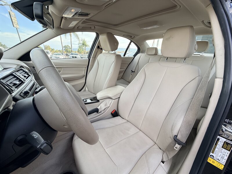 Used 2012 BMW 328i Sedan RWD image 10