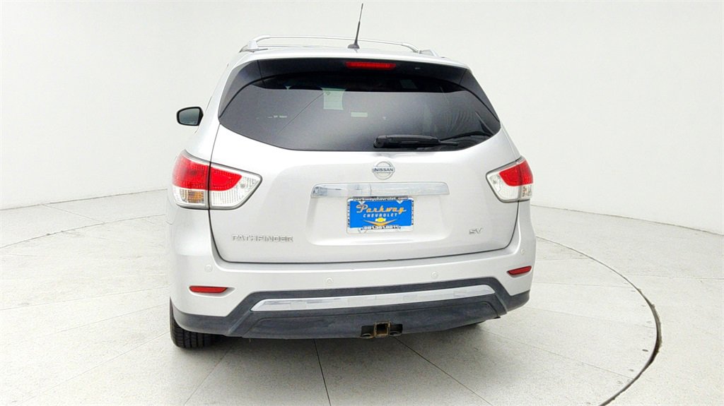 Used 2016 Nissan Pathfinder SV image 7