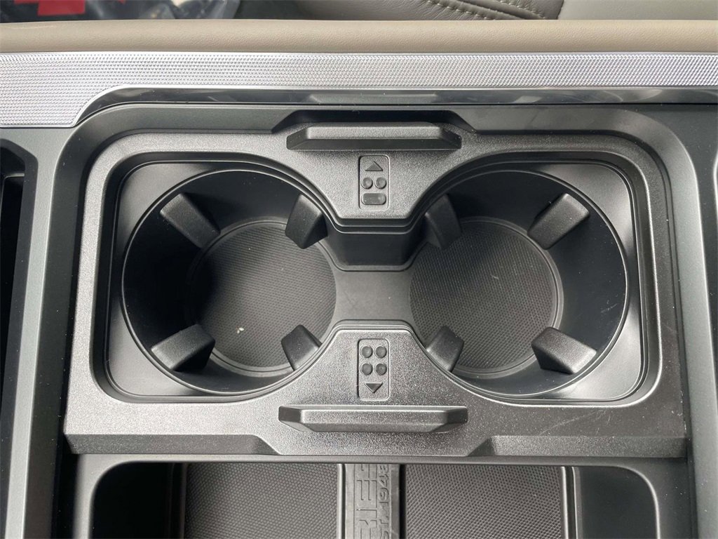 New 2026 Ford F450 Platinum w/ Platinum Plus Package image 18