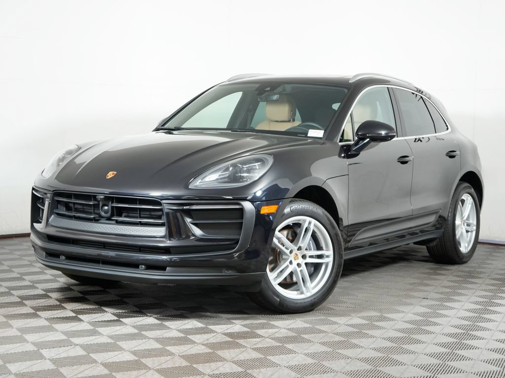 Certified 2024 Porsche Macan w/ Premium Plus Package AWD/4WD video 1