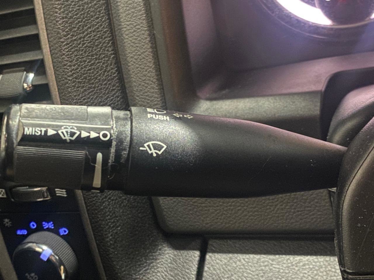 Used 2018 RAM 1500 Express image 16