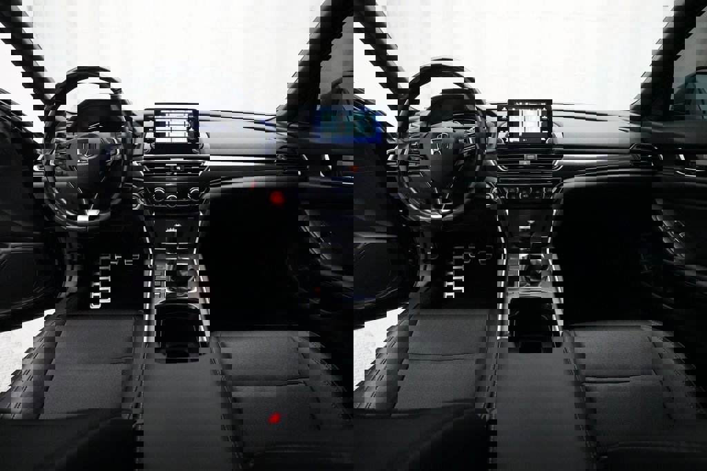 Used 2019 Honda Accord Sport image 5