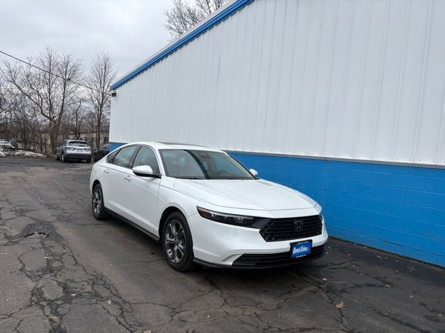 Used 2024 Honda Accord EX image 8