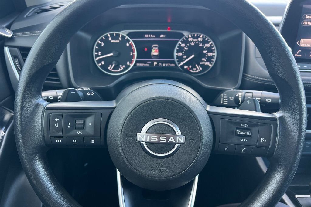 Used 2024 Nissan Rogue S AWD/4WD image 20