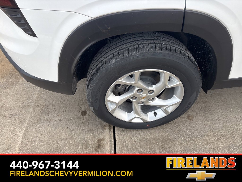 New 2026 Chevrolet Trax LS w/ LS Convenience Package image 44