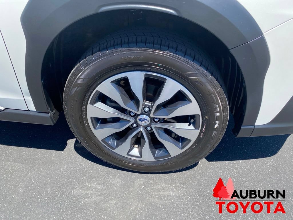 Used 2023 Subaru Outback Limited AWD/4WD image 12