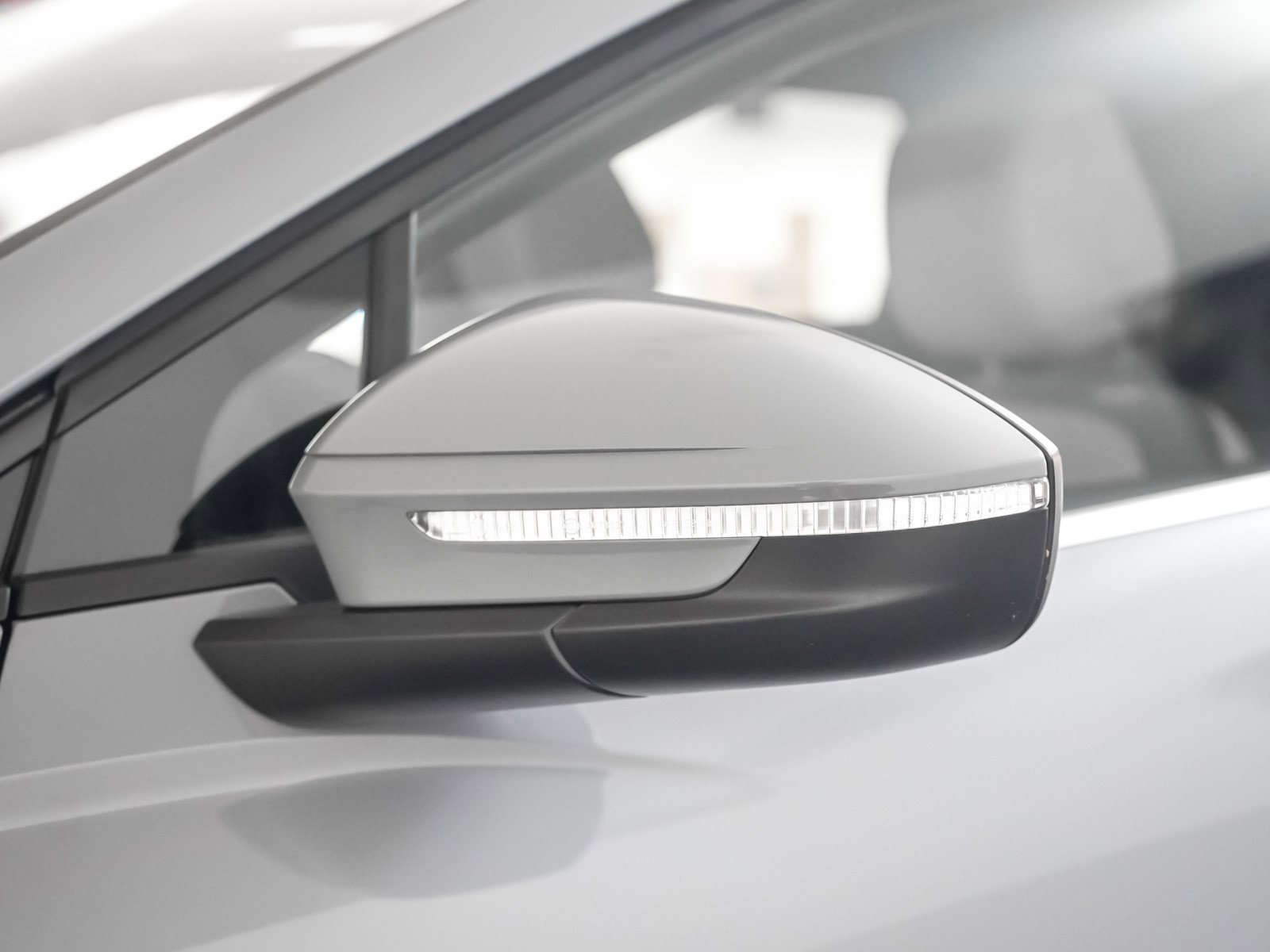 Certified 2023 Audi Q4 e-tron Premium image 27