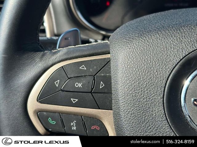 Used 2016 Jeep Grand Cherokee Overland w/ Advanced Technology Group image 25