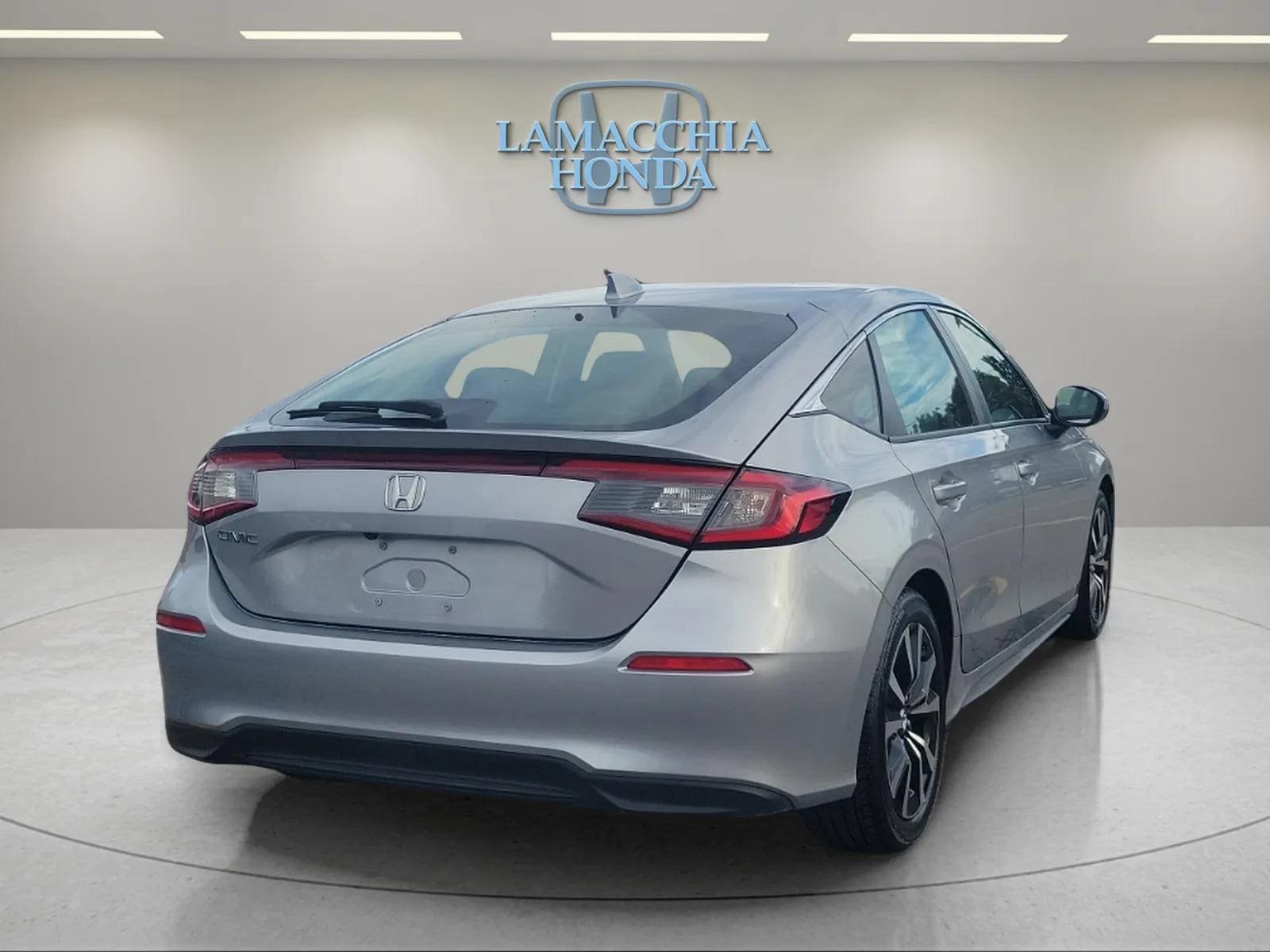Used 2024 Honda Civic EX-L image 5