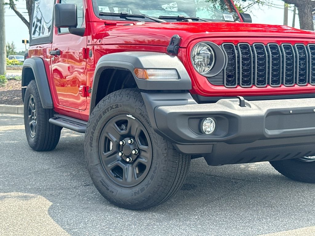 Used 2026 Jeep Wrangler Sport AWD/4WD image 9