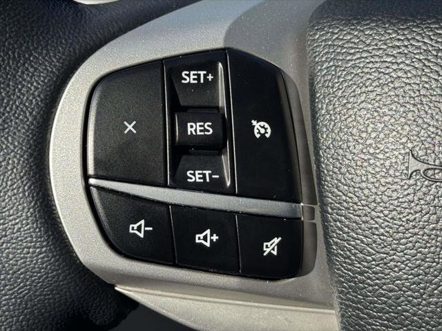 Used 2022 Ford Explorer XLT w/ Equipment Group 202A image 21