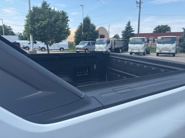 New 2024 Chevrolet Silverado EV W/T AWD/4WD image 18