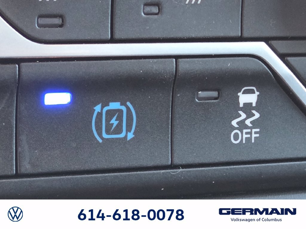Used 2023 Jeep Wrangler Unlimited Sahara w/ Cold Weather Group AWD/4WD image 37