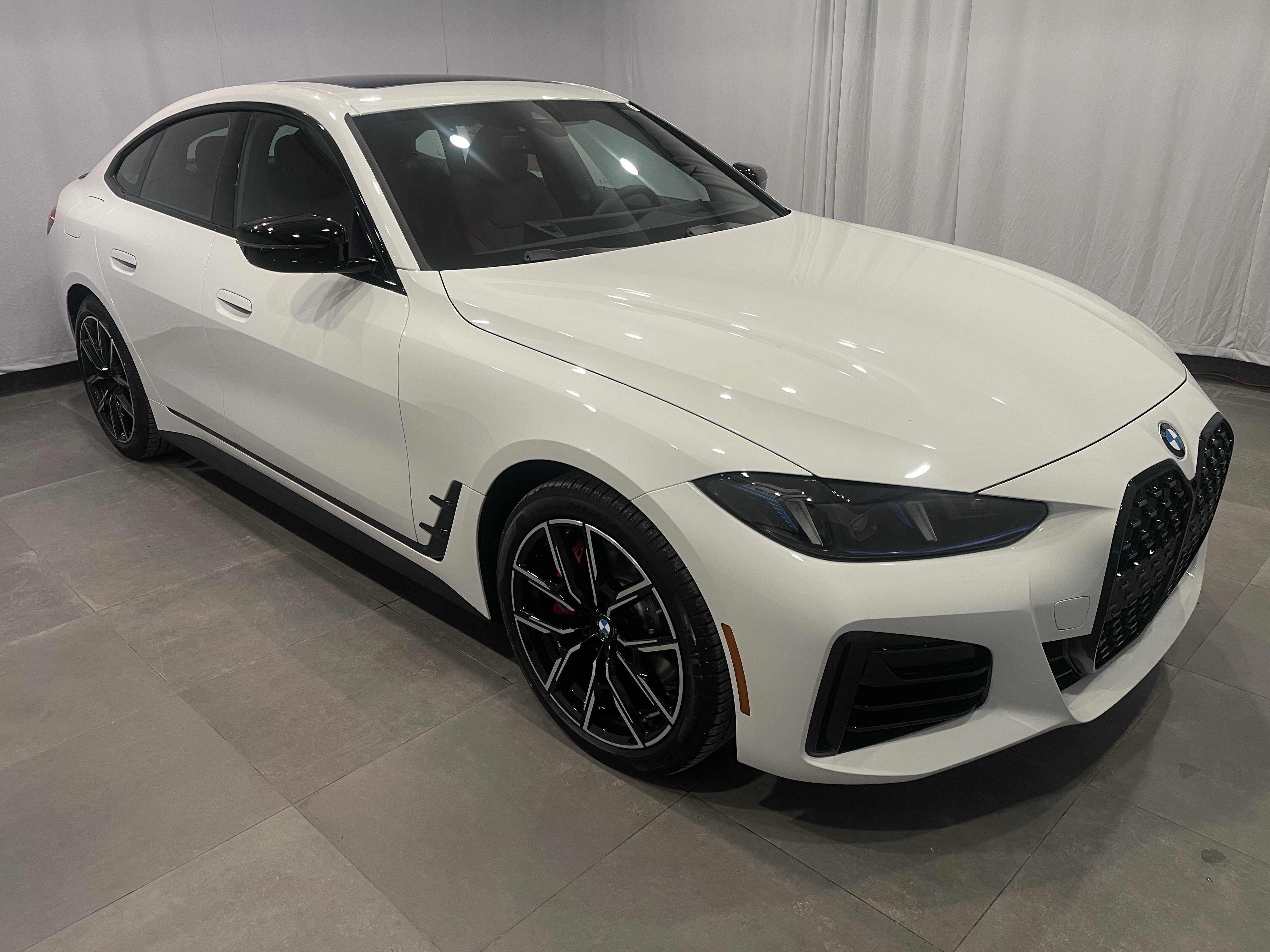 New 2026 BMW 430i xDrive w/ M Sport Package video 3