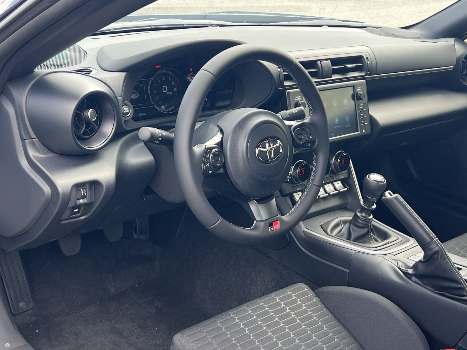 New 2026 Toyota GR86 RWD image 11