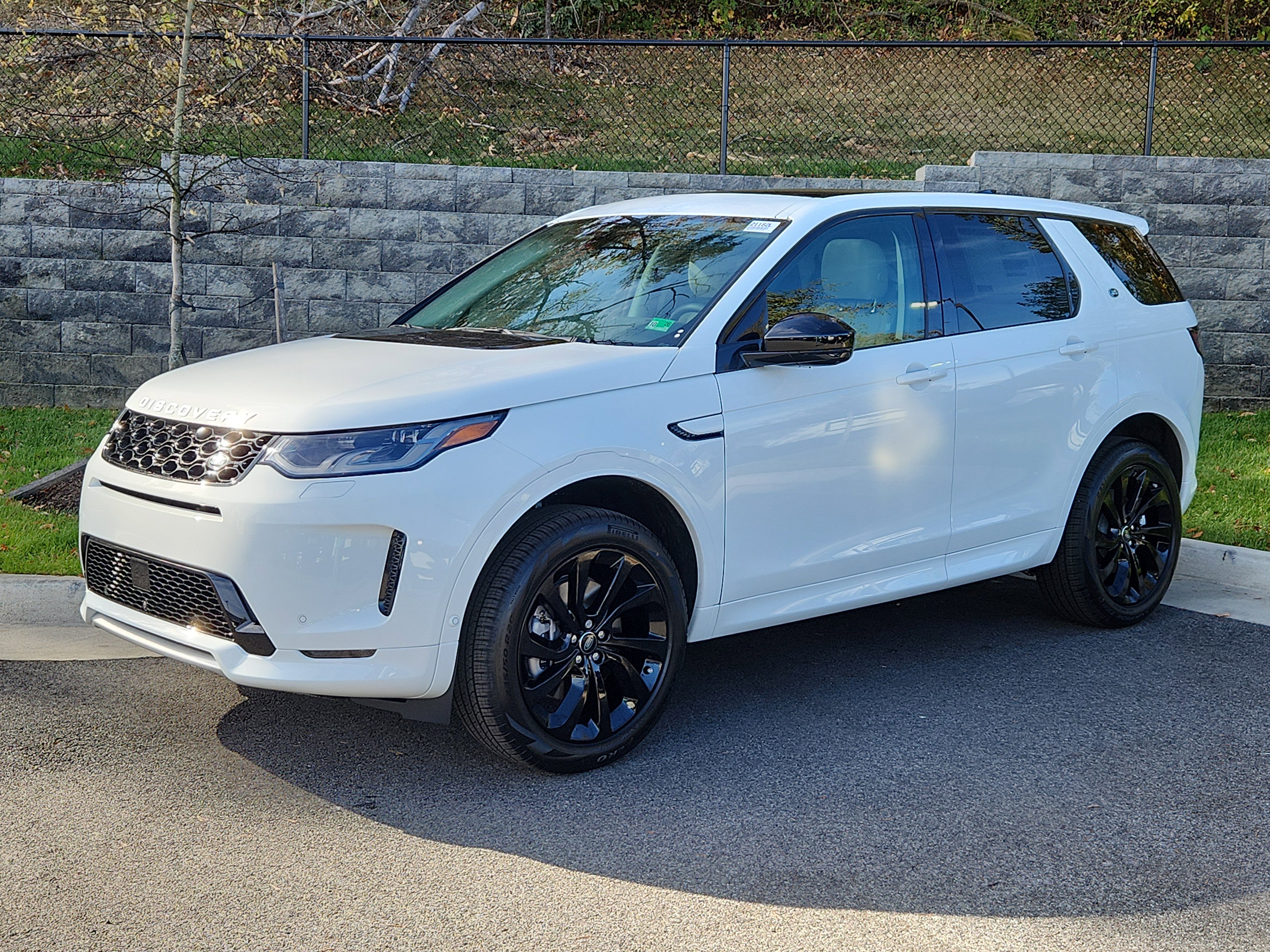 New 2025 Land Rover Discovery Sport S