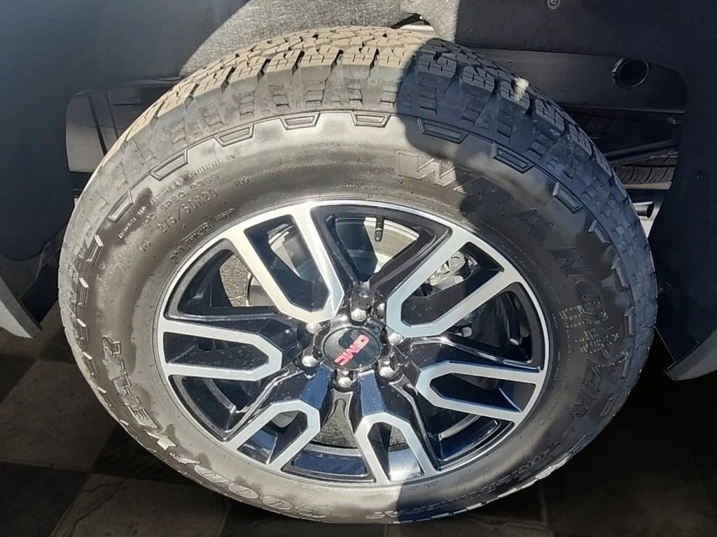 Used 2026 GMC Sierra 1500 AT4 w/ AT4 Premium Package AWD/4WD image 26