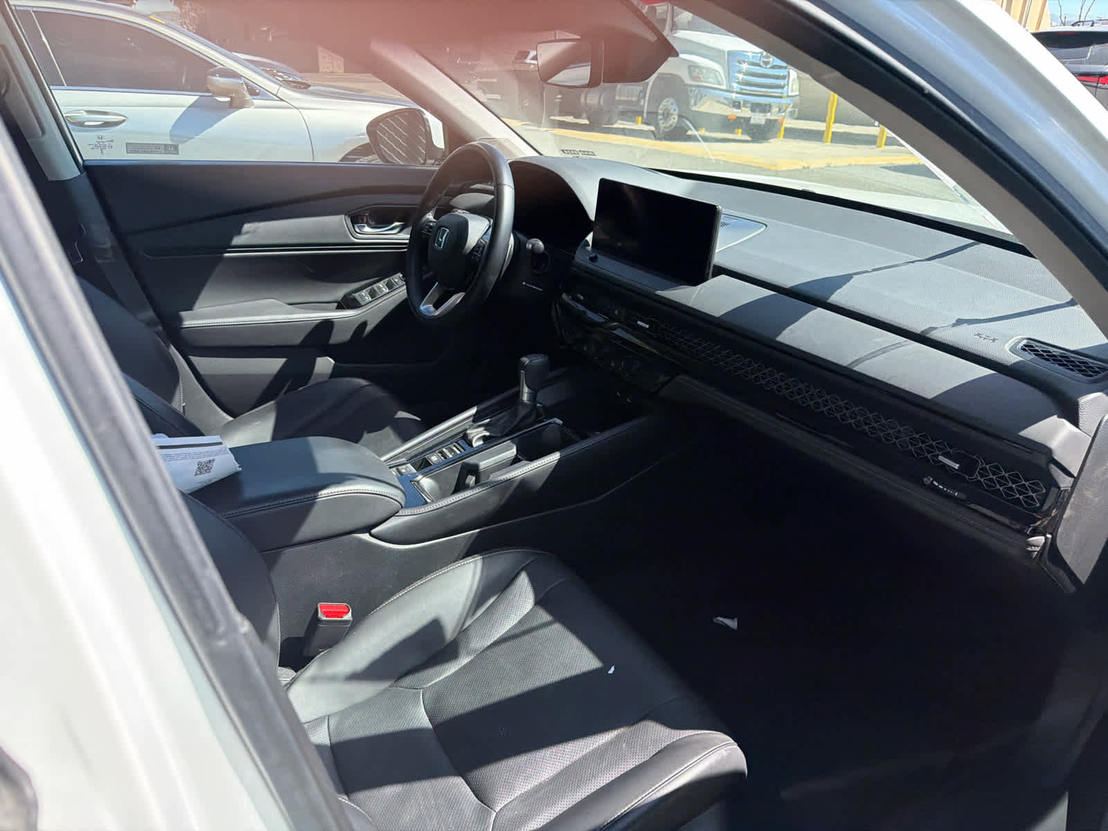 Used 2024 Honda Accord Touring image 5