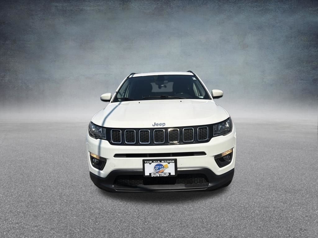 Used 2018 Jeep Compass Latitude image 9