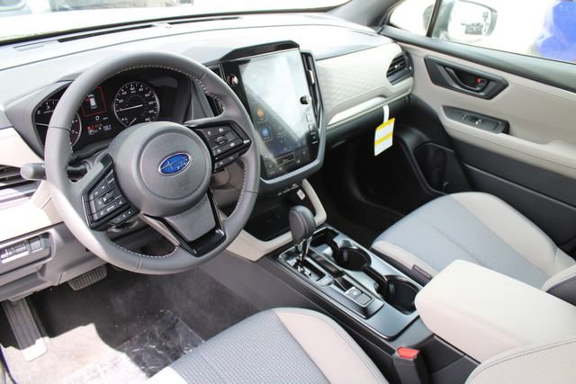New 2026 Subaru Forester Premium AWD/4WD image 2