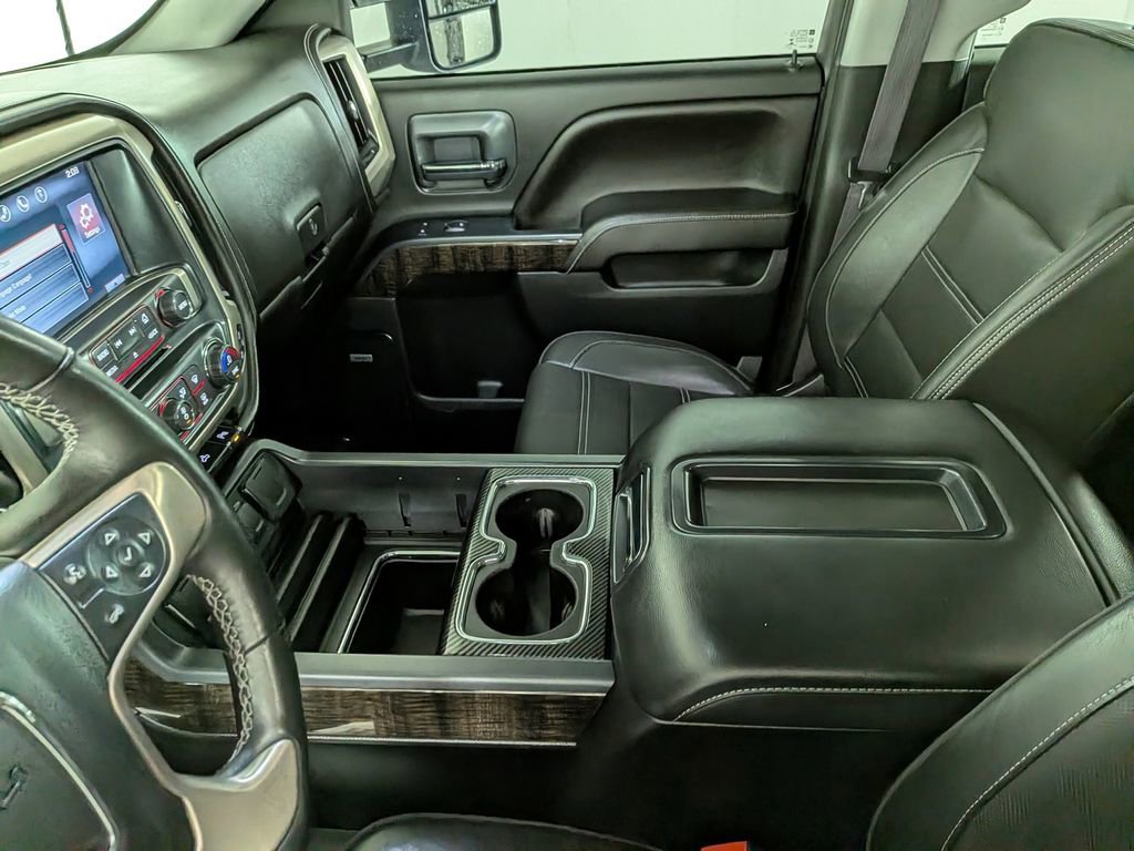 Used 2015 GMC Sierra 2500 Denali image 28