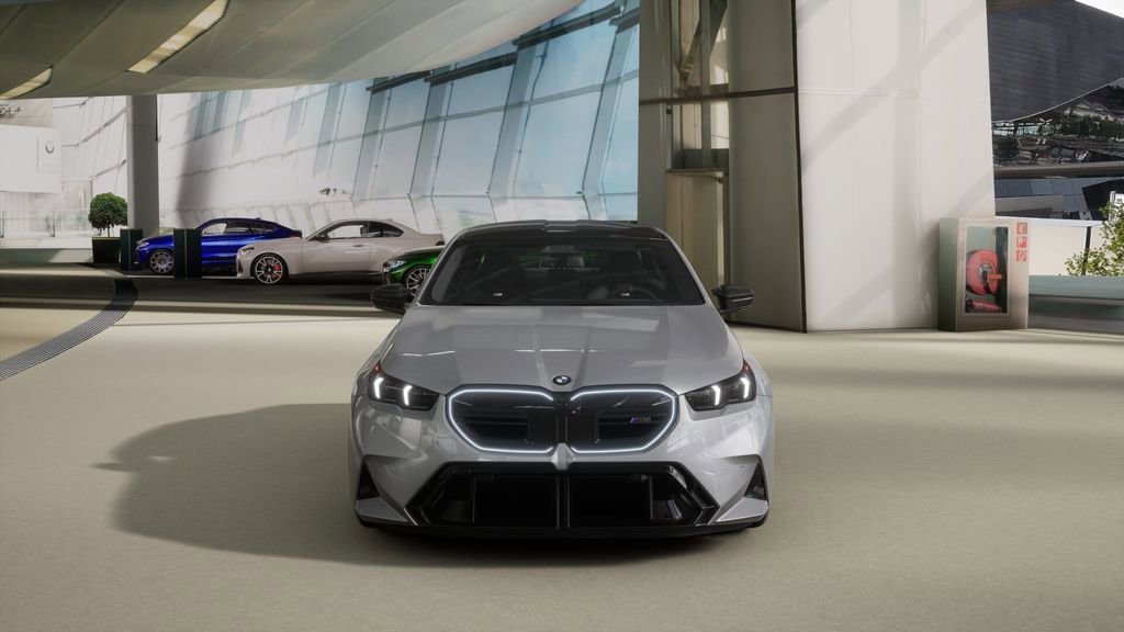 New 2026 BMW M5 w/ Carbon Package image 3