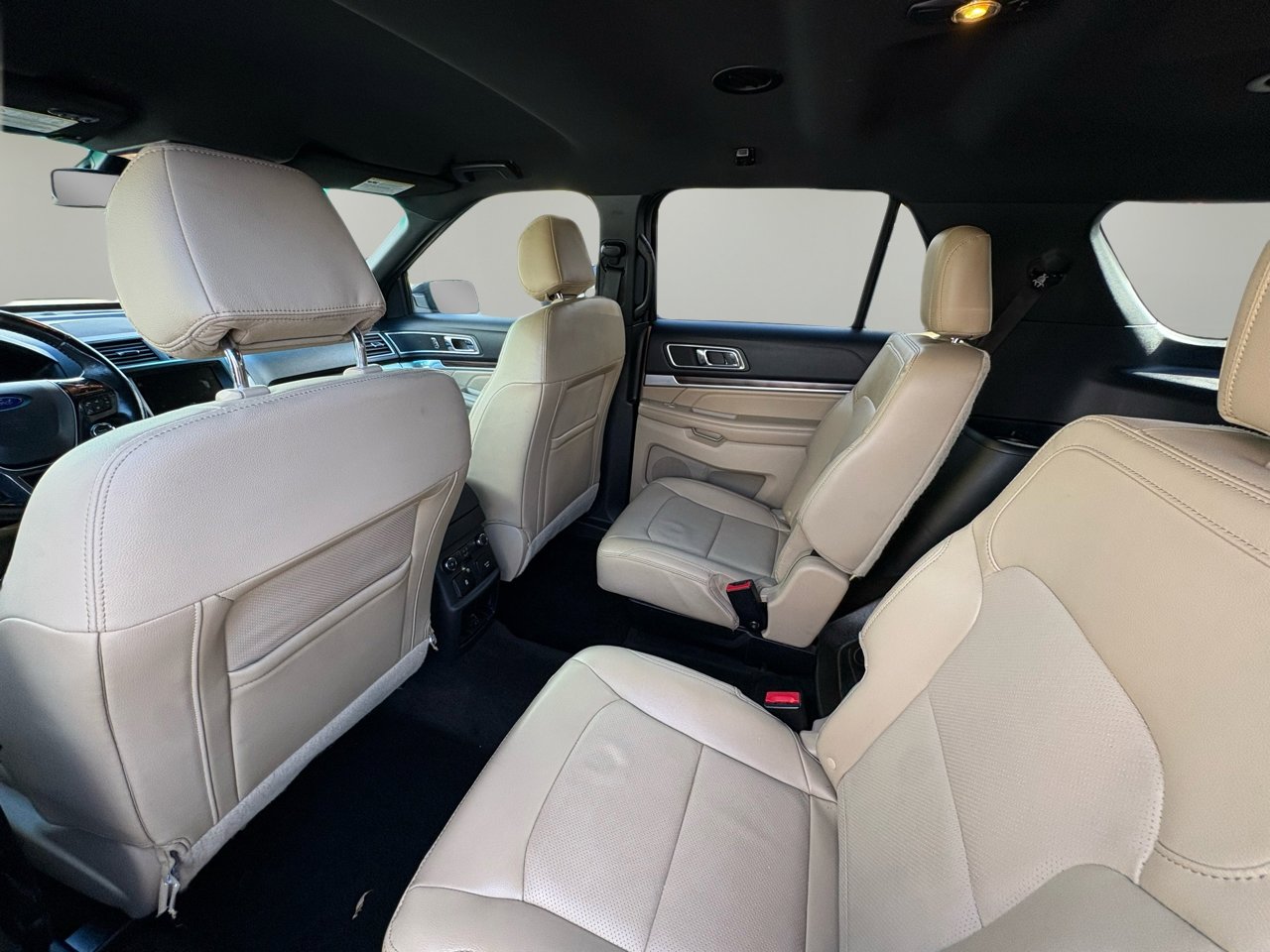 Used 2016 Ford Explorer Limited w/ Equipment Group 301A image 21