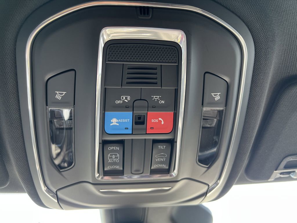 New 2025 Jeep Grand Cherokee L Laredo w/ Trailer Tow Package image 14