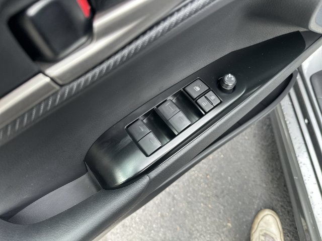 New 2026 Toyota Camry SE FWD image 17