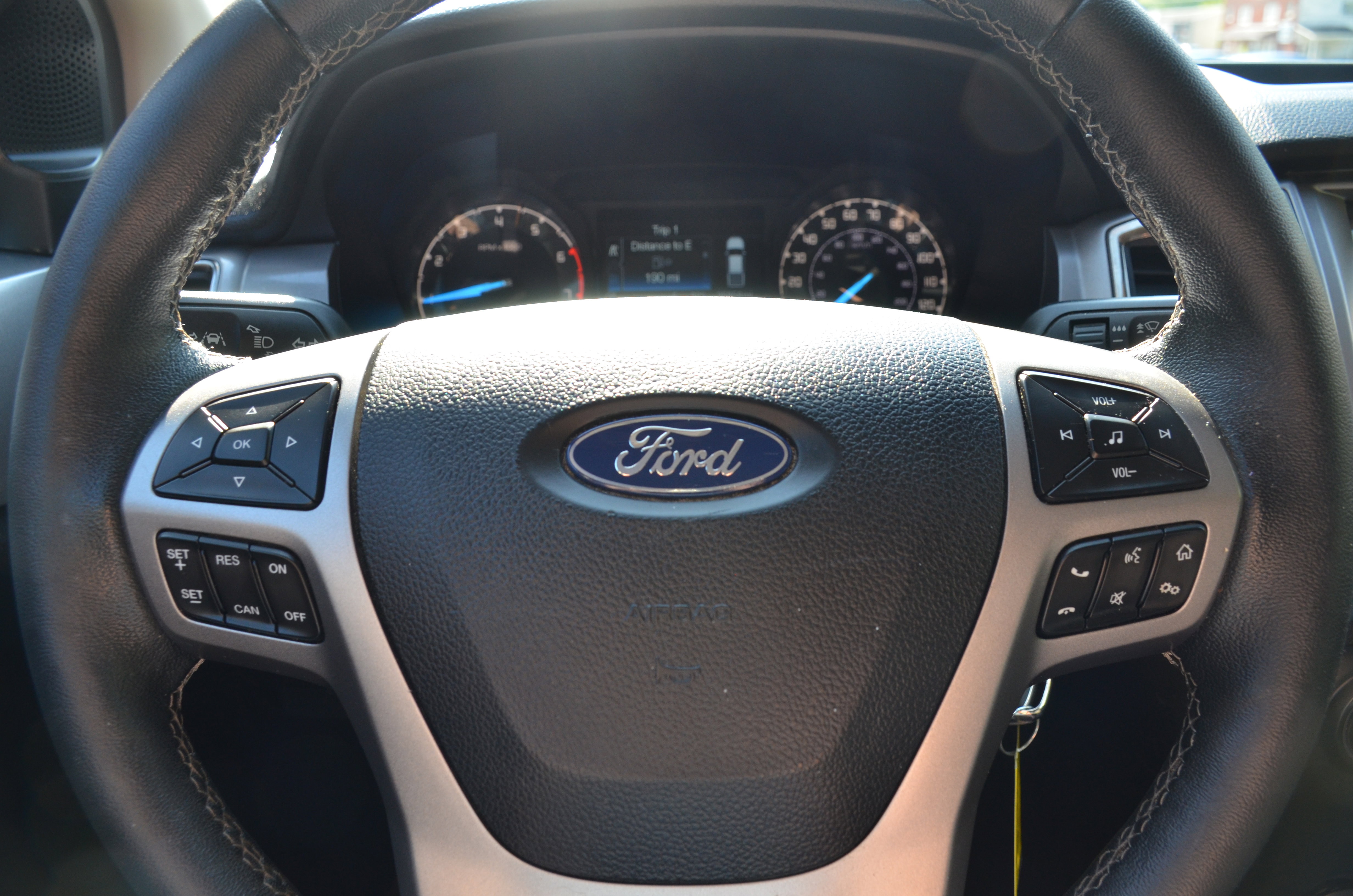 Used 2019 Ford Ranger XLT w/ FX4 Off-Road Package image 10