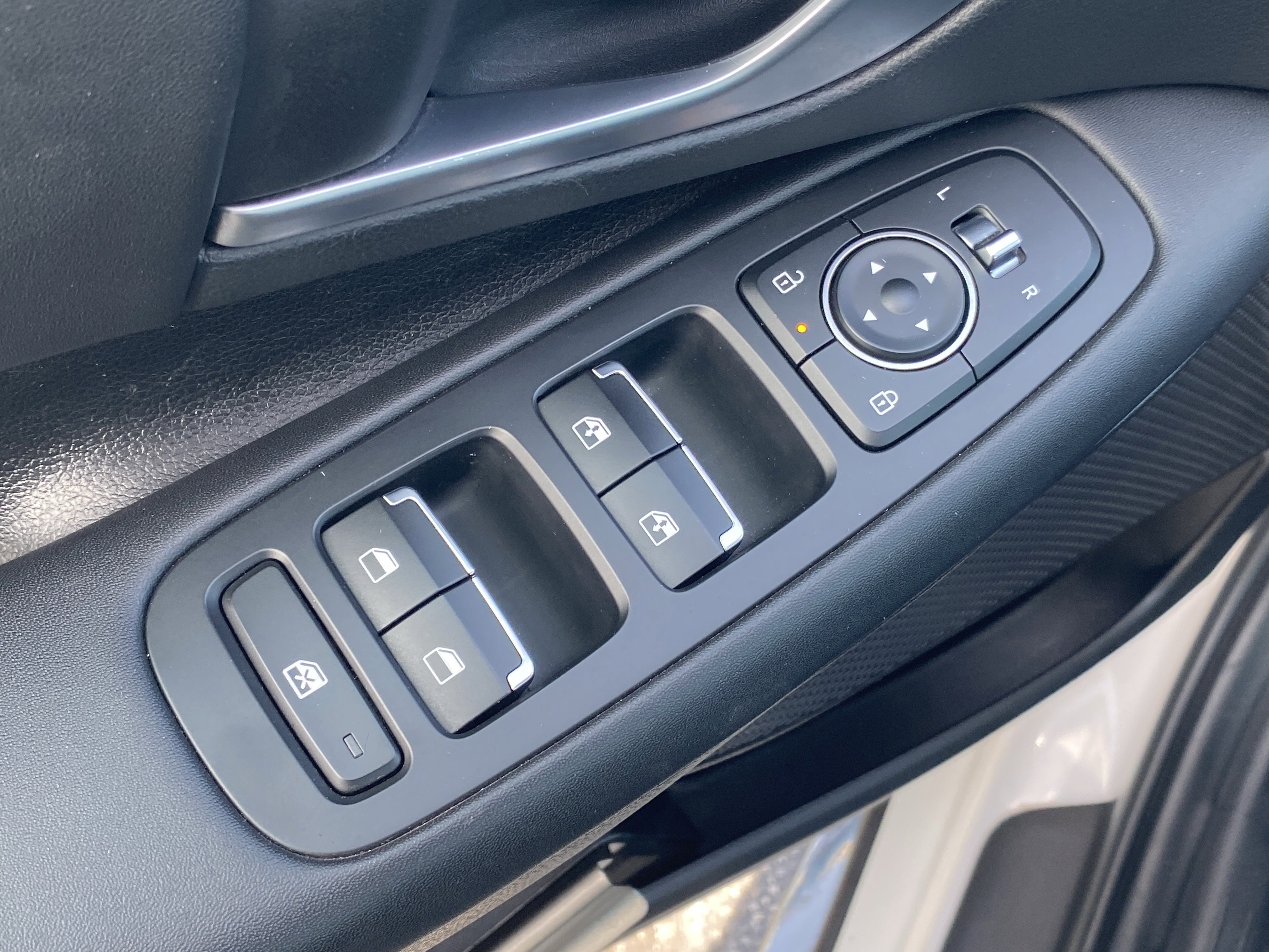 Used 2025 Hyundai Sonata SEL image 17