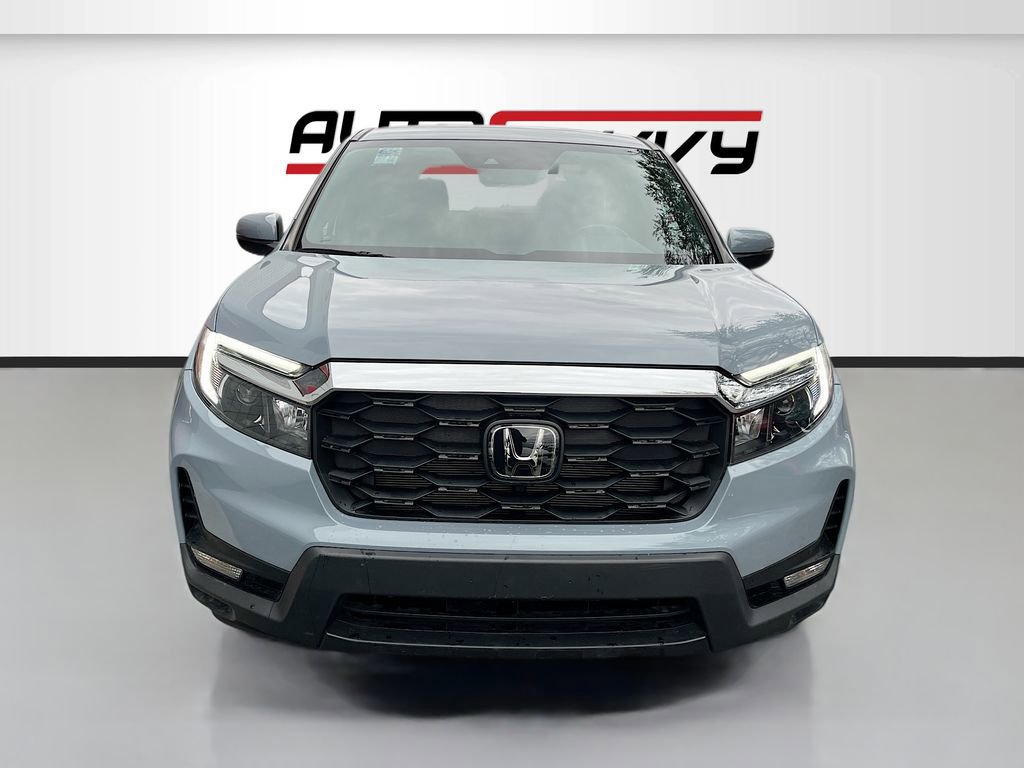 Used 2023 Honda Passport EX-L image 2