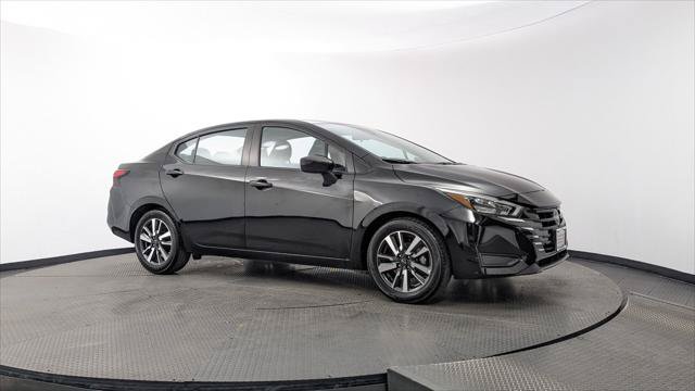 Used 2025 Nissan Versa SV FWD image 11