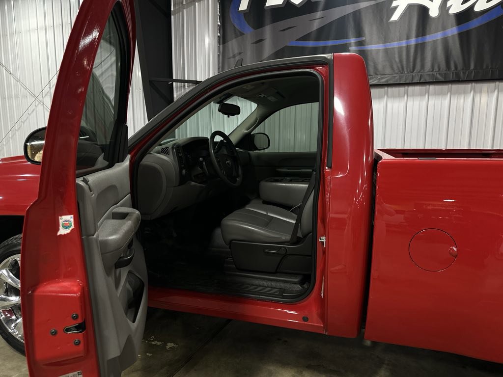 Used 2008 GMC Sierra 1500 W/T w/ SL Package RWD image 10