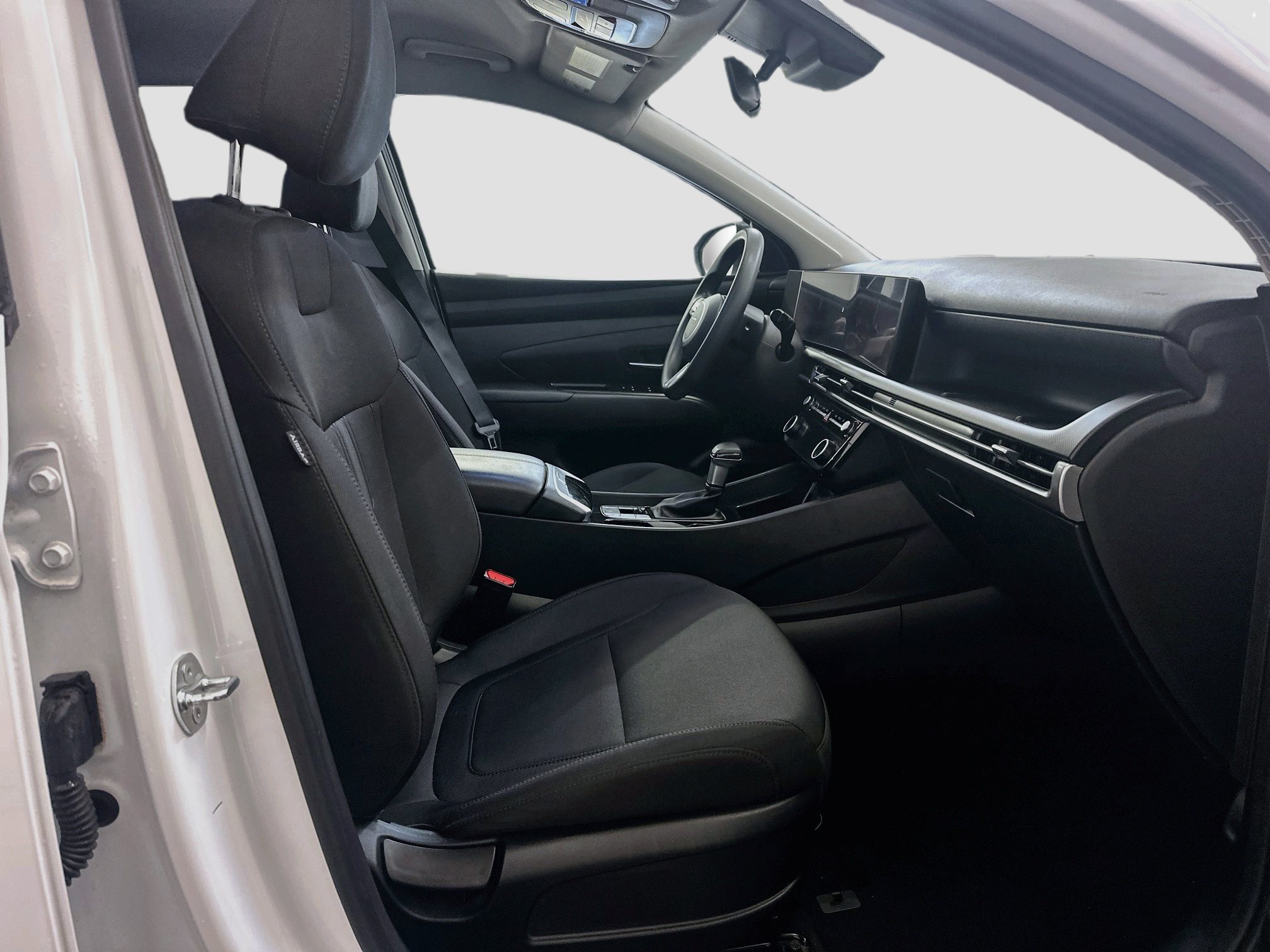 Used 2025 Hyundai Tucson SEL AWD/4WD image 33