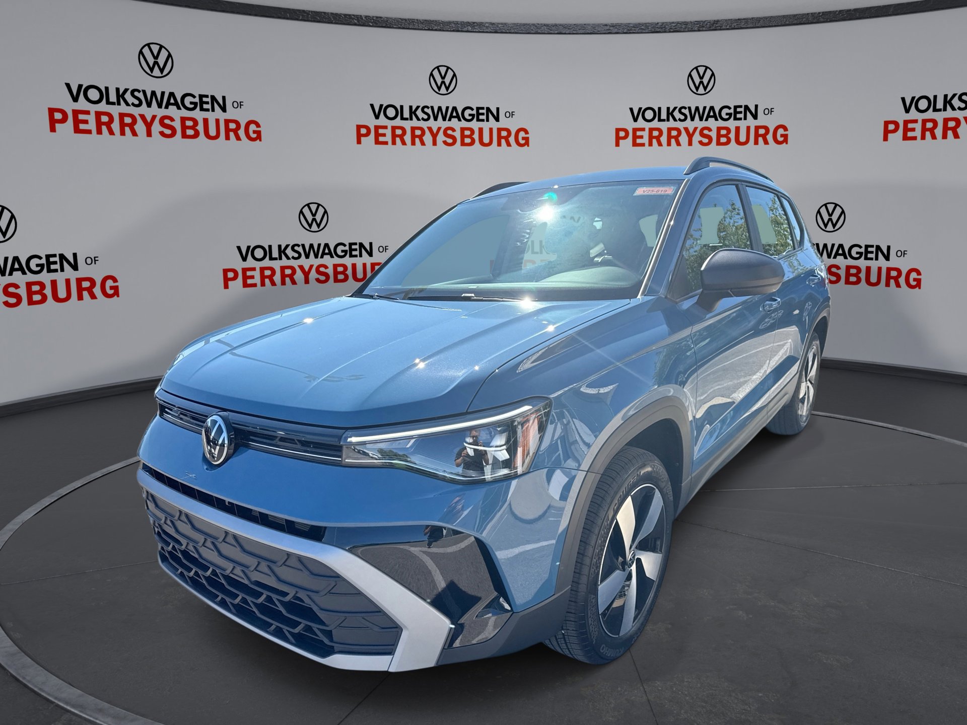 New 2025 Volkswagen Taos S