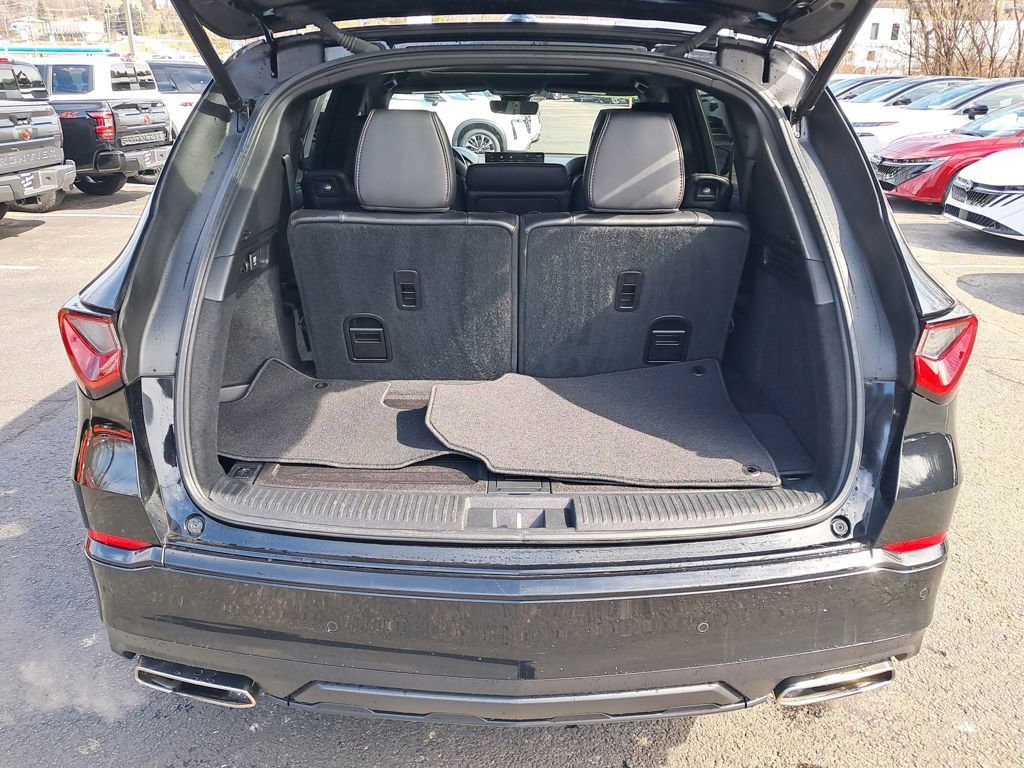 Used 2022 Acura MDX A-Spec image 28