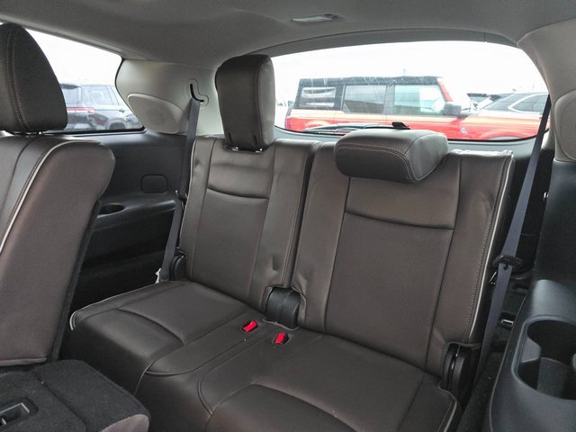 Used 2019 INFINITI QX60 Luxe w/ Sensory Package image 13