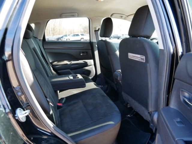 Used 2015 Mitsubishi Outlander Sport SE image 9