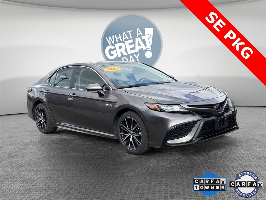 Used 2022 Toyota Camry SE