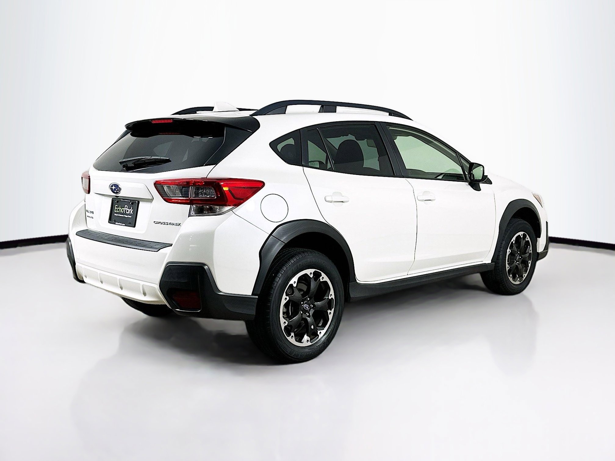 Used 2023 Subaru Crosstrek 2.0i Premium image 9