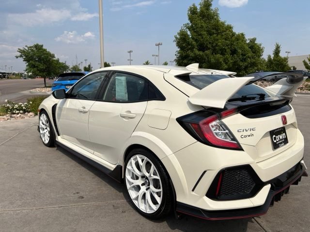 Used 2018 Honda Civic Type R image 5