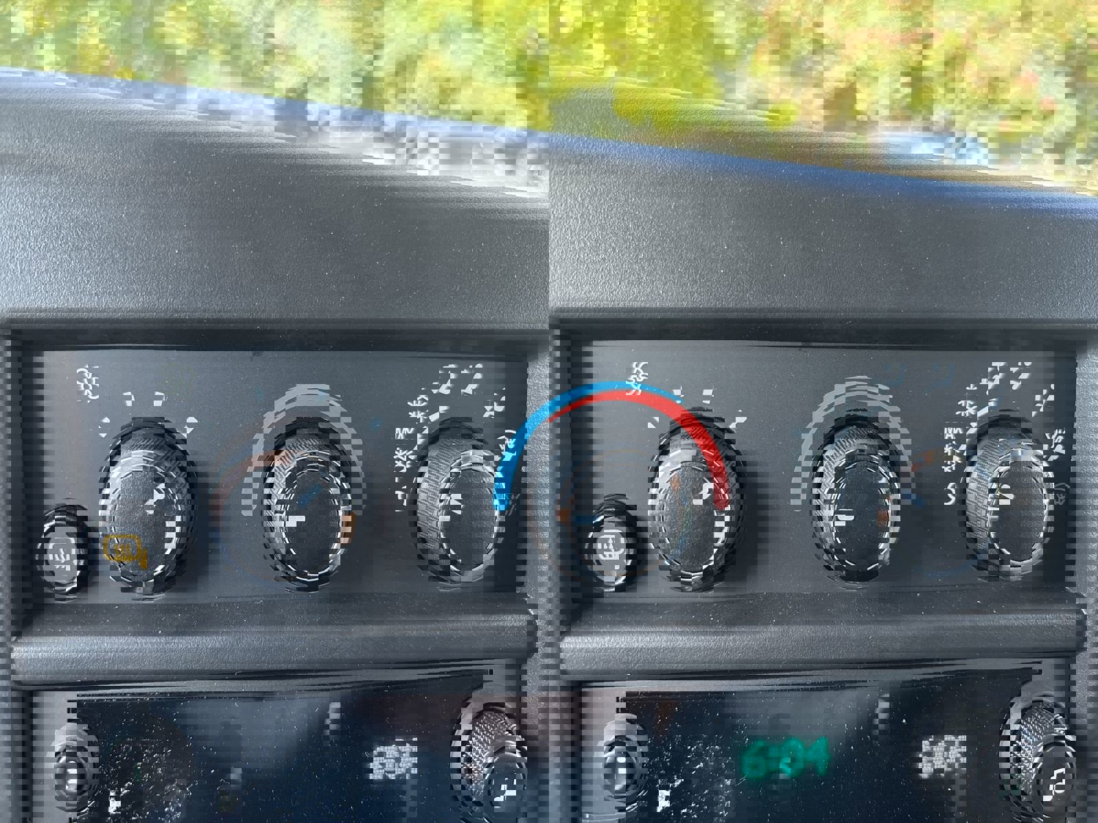 New 2025 Chevrolet Express 2500 w/ Driver Convenience Package image 21