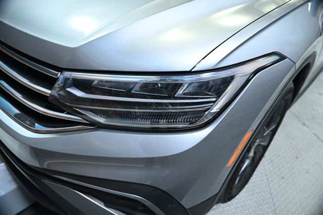 Used 2022 Volkswagen Tiguan SE image 13