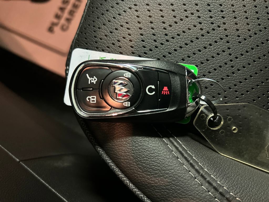 Used 2021 Buick Encore GX Essence w/ Advanced Technology Package image 22