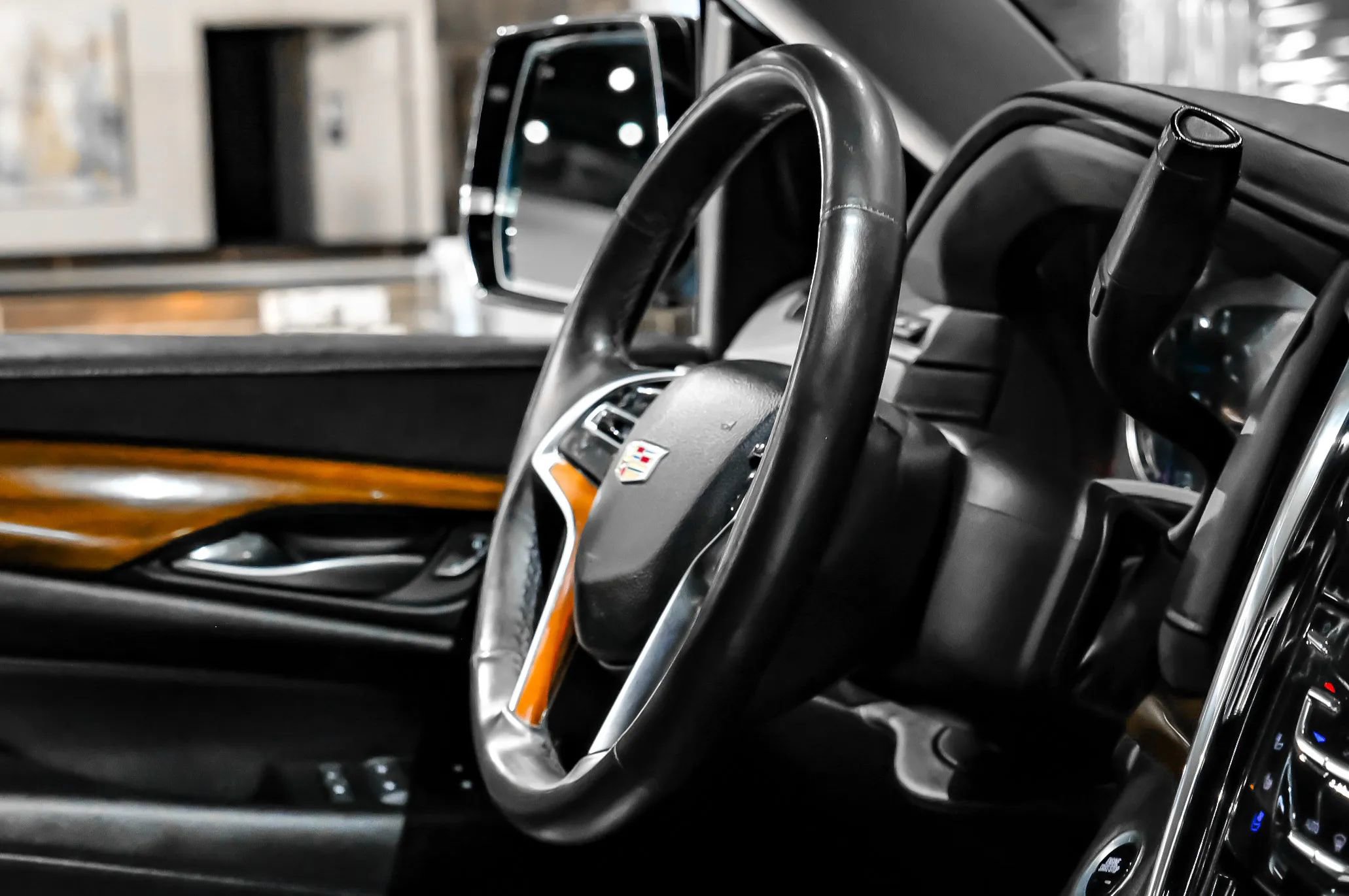 Used 2017 Cadillac Escalade ESV Luxury RWD image 21