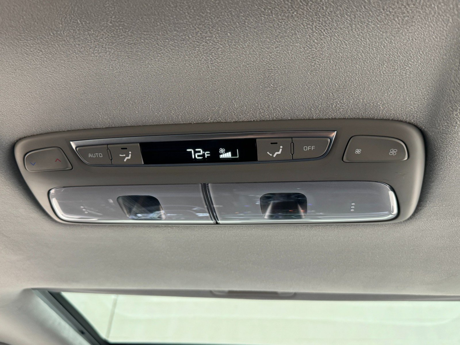 Used 2022 Kia Telluride SX w/ SX Prestige Package AWD/4WD image 38